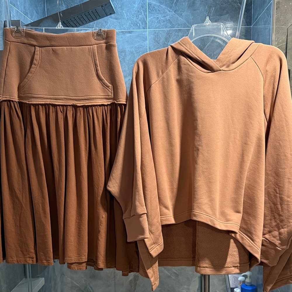 NWT Set Free People free-est Odessa Pullover & Onyx Skirt in Latte/Clay Size S - Picture 9 of 15